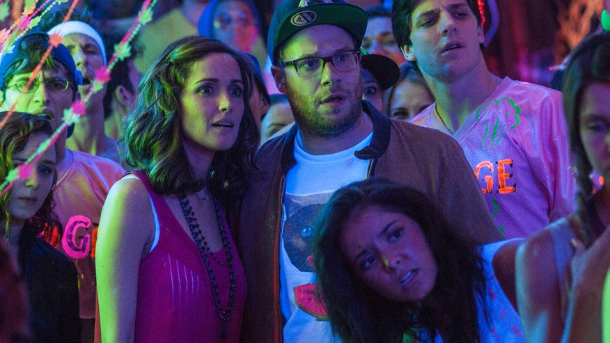 byrne and rogen neighbors2 ap.jpg